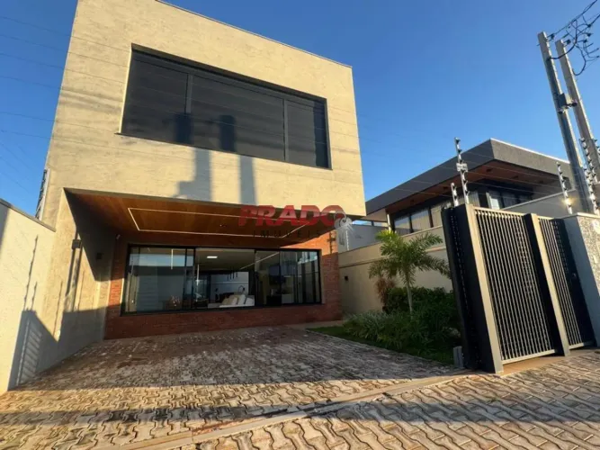 Sobrado à venda em Porto Rico, Centro, com 4 quartos, com 250 m², RIVIERA