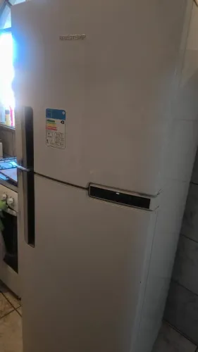 Geladeira Frost Free Electrolux