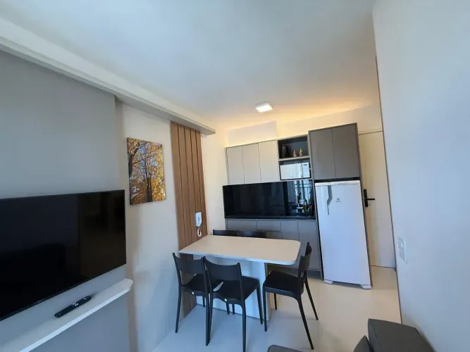 2 Quartos Mobiliado + Garagem | Tudo Incluso | Ideal para Estudantes da UFPR, PUC e FAE