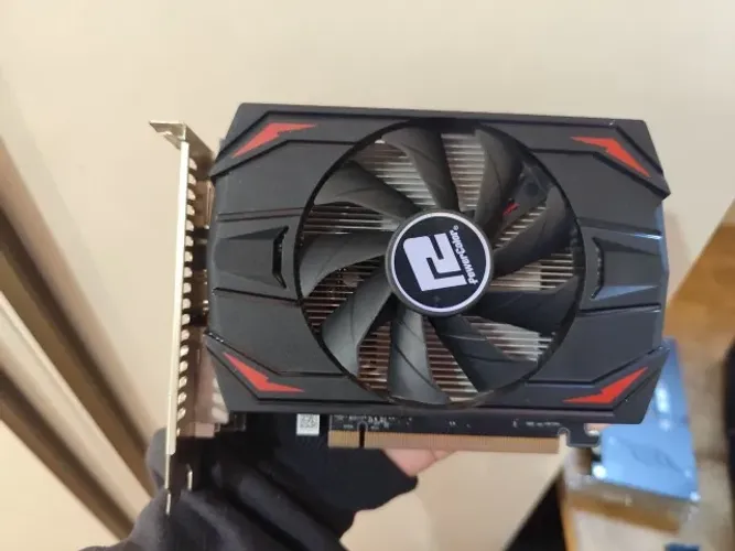 Placa de Vídeo PowerColor RX 550 4GB GDDR5