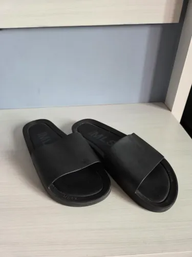 Chinelo Melissa Unissex Preto - Tam 42