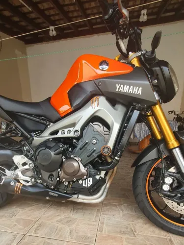 Yamaha MT-09 - 2016 - Impecável - 29000KM
