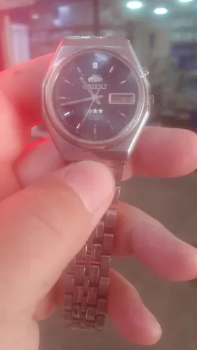 Relógio Orient cristal automático e a prova dágua