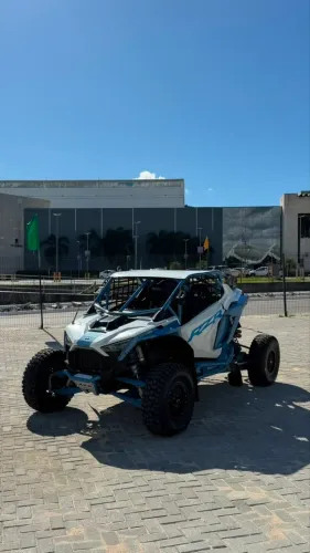 UTV RZR pro R ultimate azure crystal