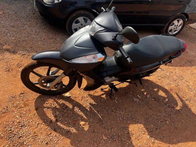 Biz 125 bem conservada abaixo fipe