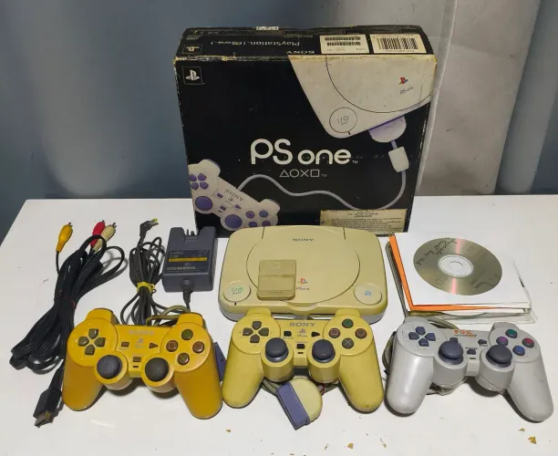 Playstation 1 (Leia a descrição)