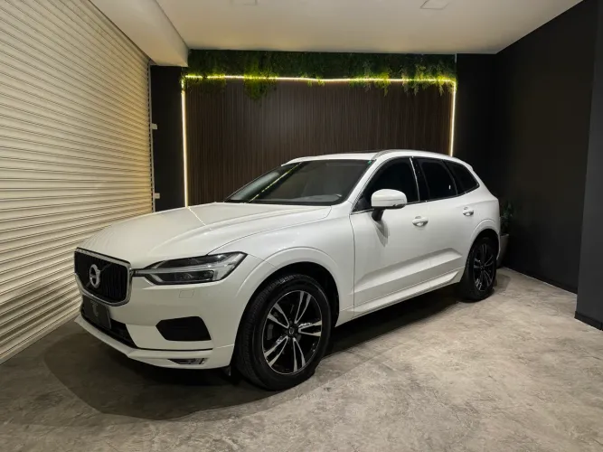 Volvo XC 60 T-5 Momentum 2.0 254cv AWD 5P 2018