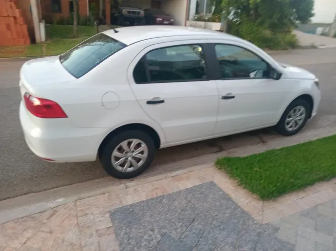 Volkswagen Voyage 1.0 Flex 12V 4P 2022