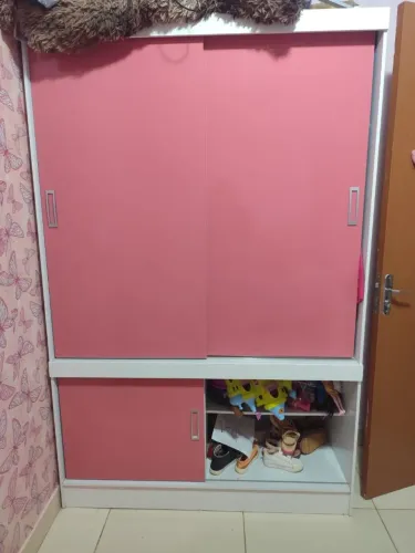 Guarda roupa infantil