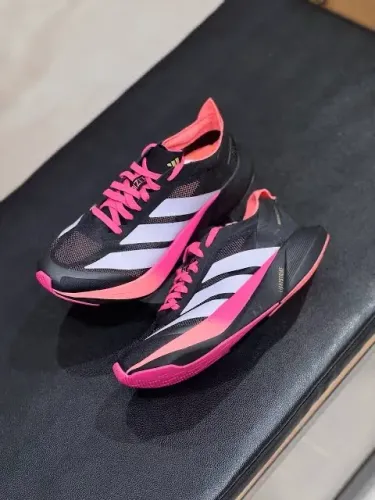 Adizero com placa - semi novo