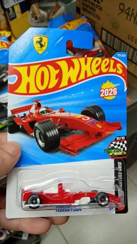 Hot Wheels F1 Ferrari 2004