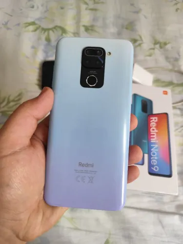 Xiaomi Redmi Note 9 128GB / 4GB RAM - Detalhe na Bateria