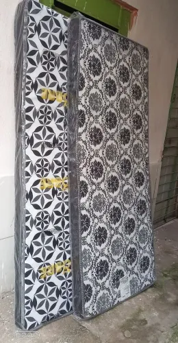 Colchonete solteiro 10cm 140,00