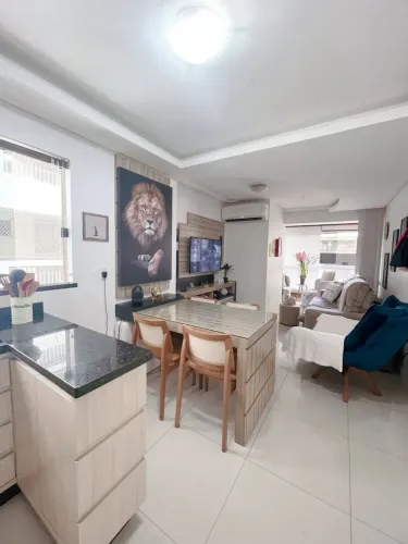 Apartamento mobiliado com 2 dormitórios em São João Batista