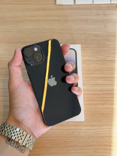Apple iPhone 14 Preto - 128Gb