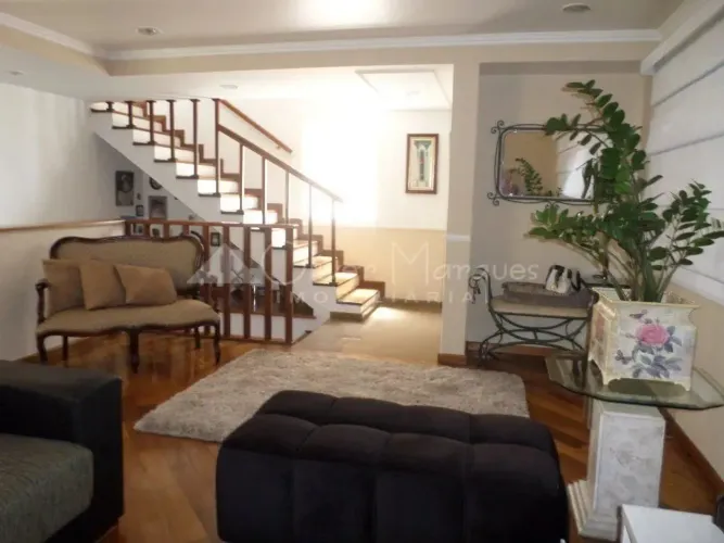 Casa à venda em condominio fechado Vila São Francisco (Zona Oeste)