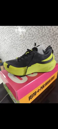 Vendo Olympikus Corre 5 novo...