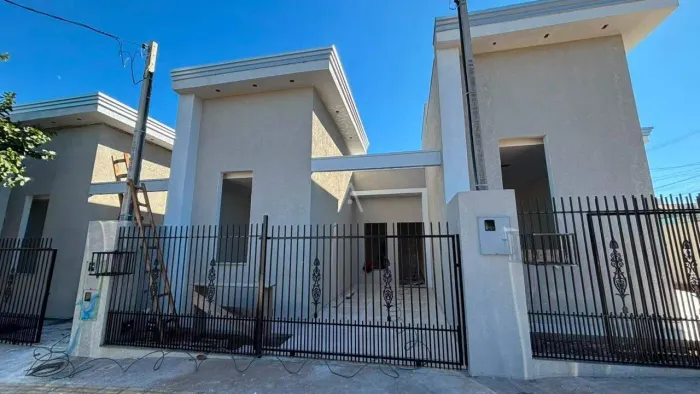 Casa Residencial 2 quartos à venda no Bairro JARDIM COOPAGRO em TOLEDO por R$ 270.000,00