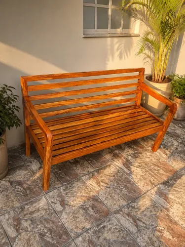 Banco de Madeira Maciça Peroba Rosa