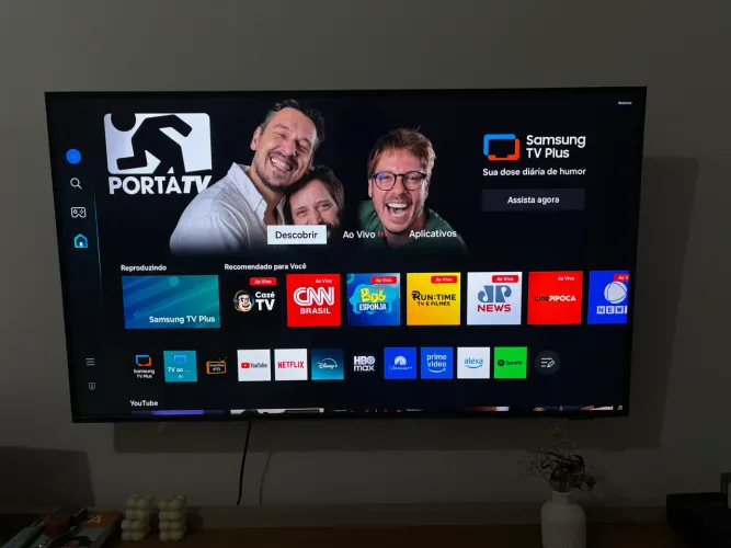 Smart TV 43" Samsung 4K UHD Crystal UHD