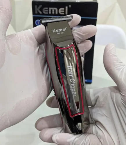 MÁQUINA DE CORTAR E APARAR KEMEI PROFISSIONAL