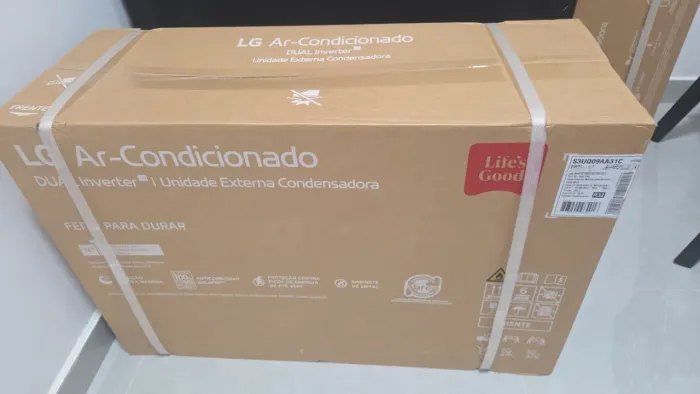 Ar Condicionado Split LG AI Dual Inverter Compact 9000 BTU/h Frio