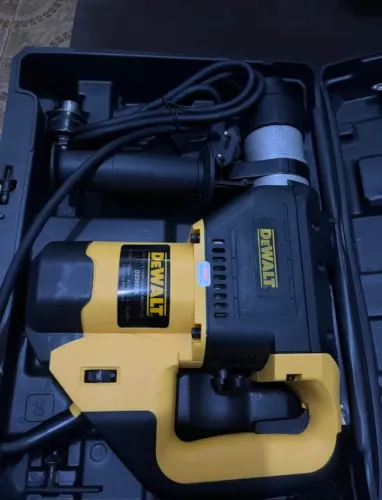 Martelete Dewalt 7k