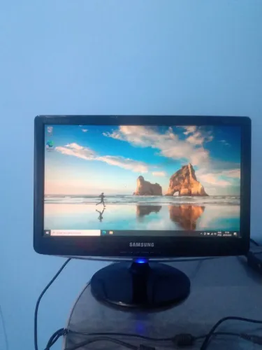 Monitor 19" Samsung digital