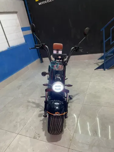 X13 1000W com ré, 3 velocidades , Bluetooth suporta até 200kg