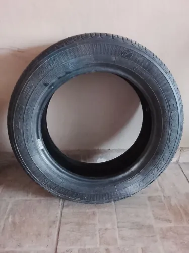 Vendo pneu