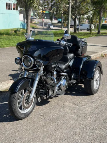 Triciclo Harley Davidson Electra Glide