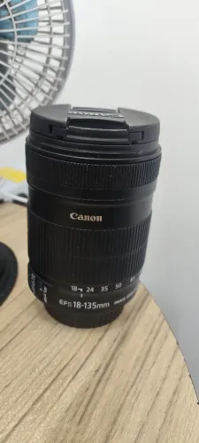 Lente canon EFS 18-135 mm