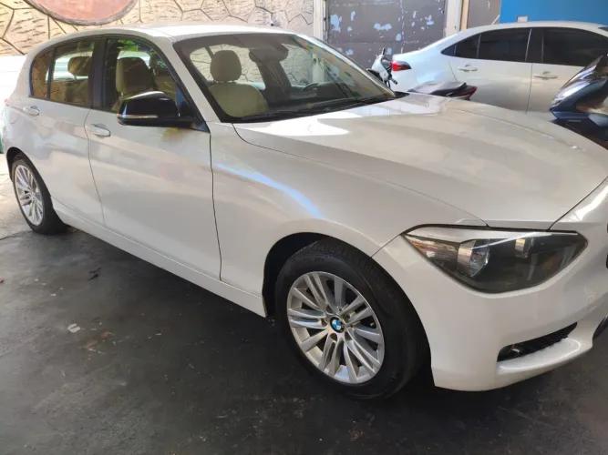 BMW 118IA / Urban/sport 1.6 TB 16V 170cv 5P 2014