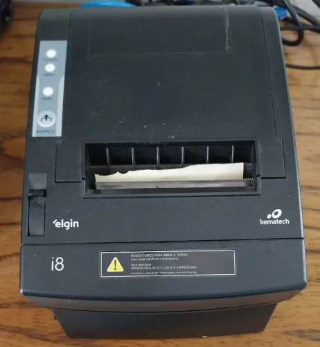 Impressora térmica Elgin I8 com guilhotina+ Ethernet.ótimo estado de conservação 