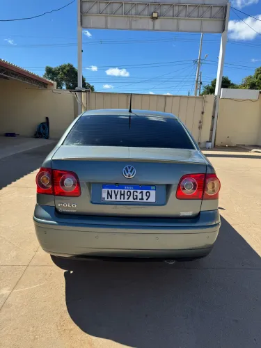 Volkswagen Polo Sedan 1.6 MI Total Flex 8V 4P 2011