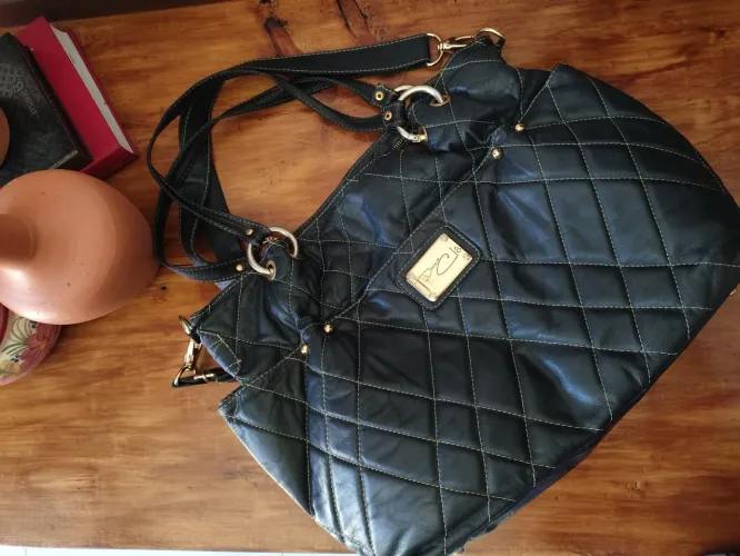 bolsa grande de couro donna clô carteiro crossbody tiracolo tote bag estruturada