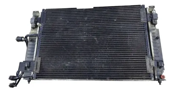 Radiador A4 Passat 1.8 1999 2000 2001 2002