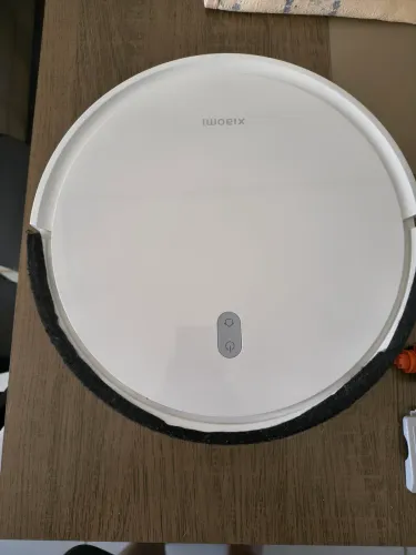 Aspirador robô vacuum e10