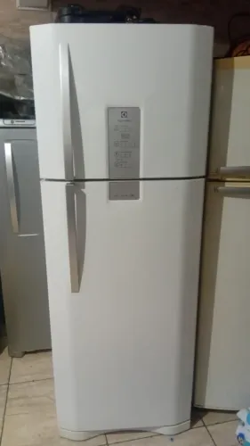 Geladeira Electrolux FrostFree DFN52 459L 127v