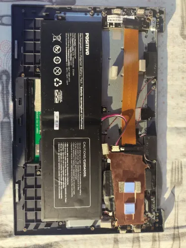 Notebook positivo motivo plus Q464B