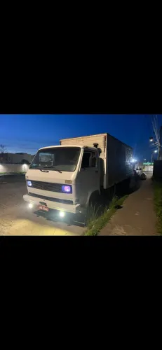 Caminhão 7-90