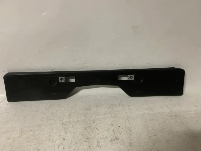 Suporte de placa Rav4 19/23 original