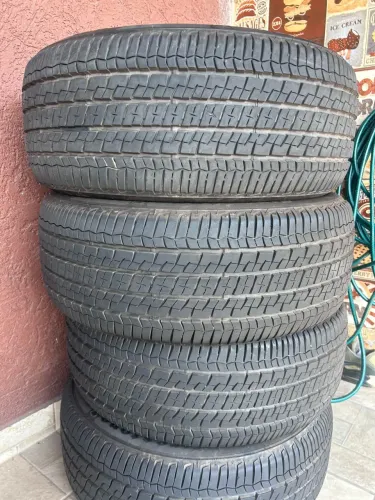 Pneu Firestone Aro 17 F-700-225/50 