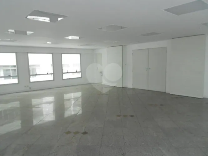 Salas para locação em Consolação - SP
