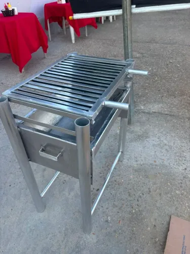 Churrasqueira nova