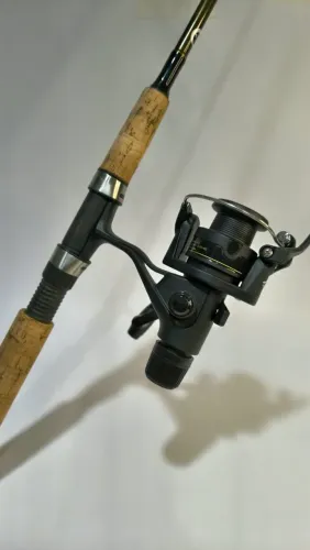 Conjunto vara Shimano solara 2 partes 6-14lbs e molinete Shimano lx 1000