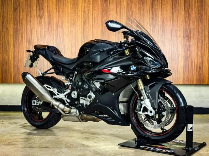 BMW S1000 RR 2024