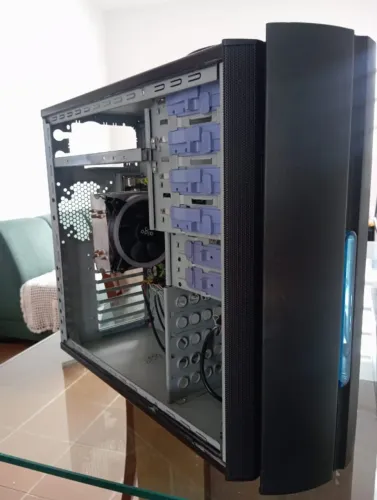 KIT XEON E5 2666 V3 + PLACA MÃE X99 MACHINIST + GABINETE---> VENDO OU TROCO