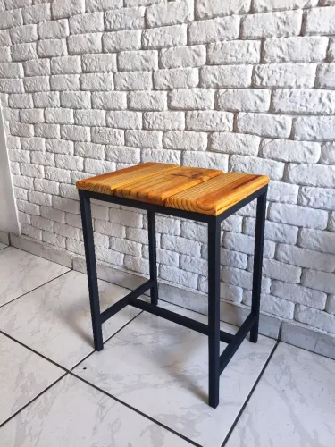 Banqueta estilo industrial