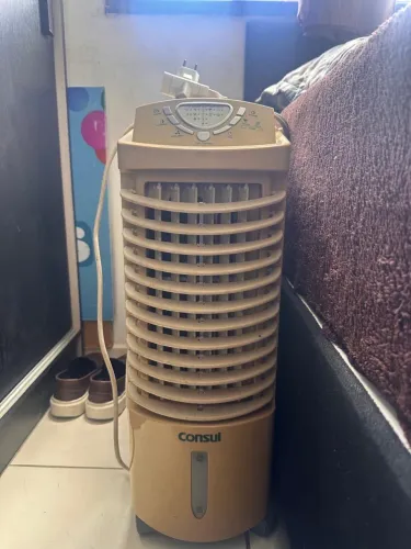 Ventilador umidificador e purificador de ar